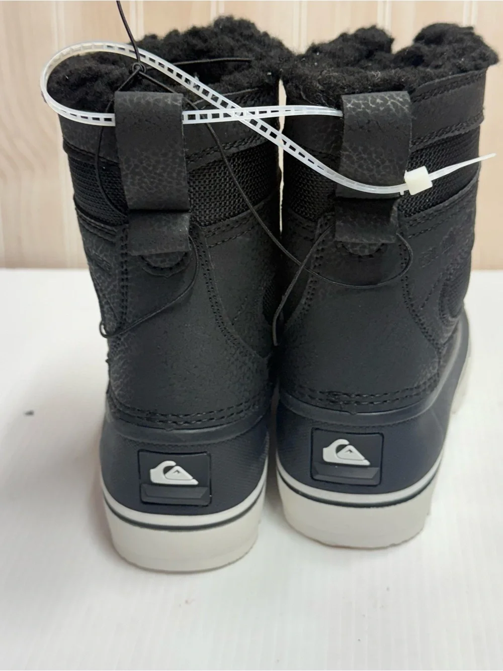 Quiksilver Women's Black Winter Lace-Up Boots with White Soles